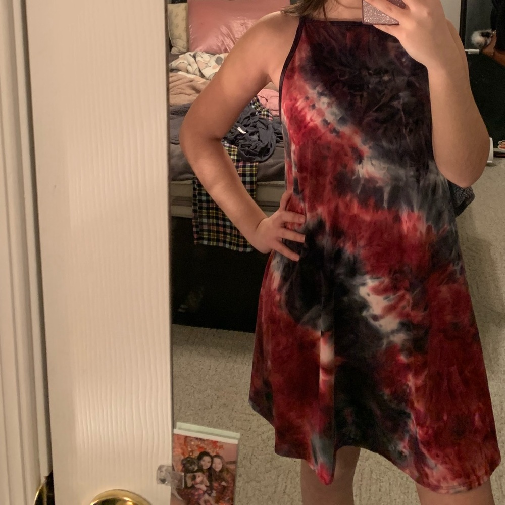 Tie dye flowy dress
